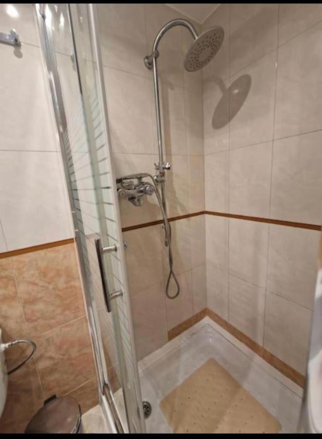 Apartamento Con Terraza Y Parking خيخون الغرفة الصورة